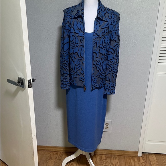 St. John Collection Classic Blue Midi Dress - Picture 7 of 8